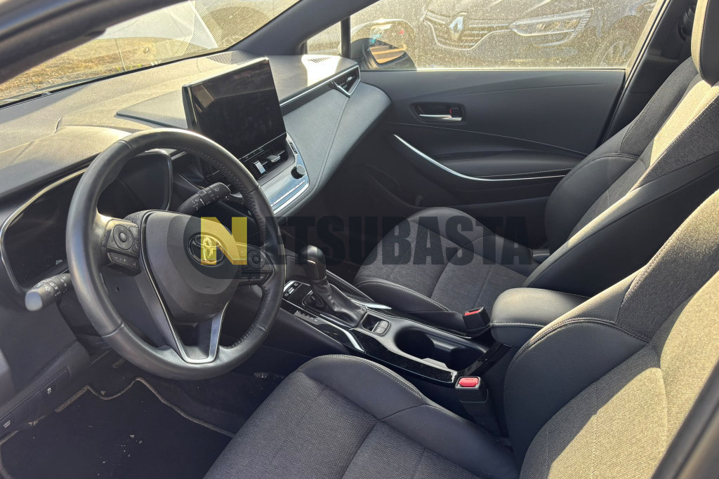 Toyota Corolla Touring Sports 140H 2024