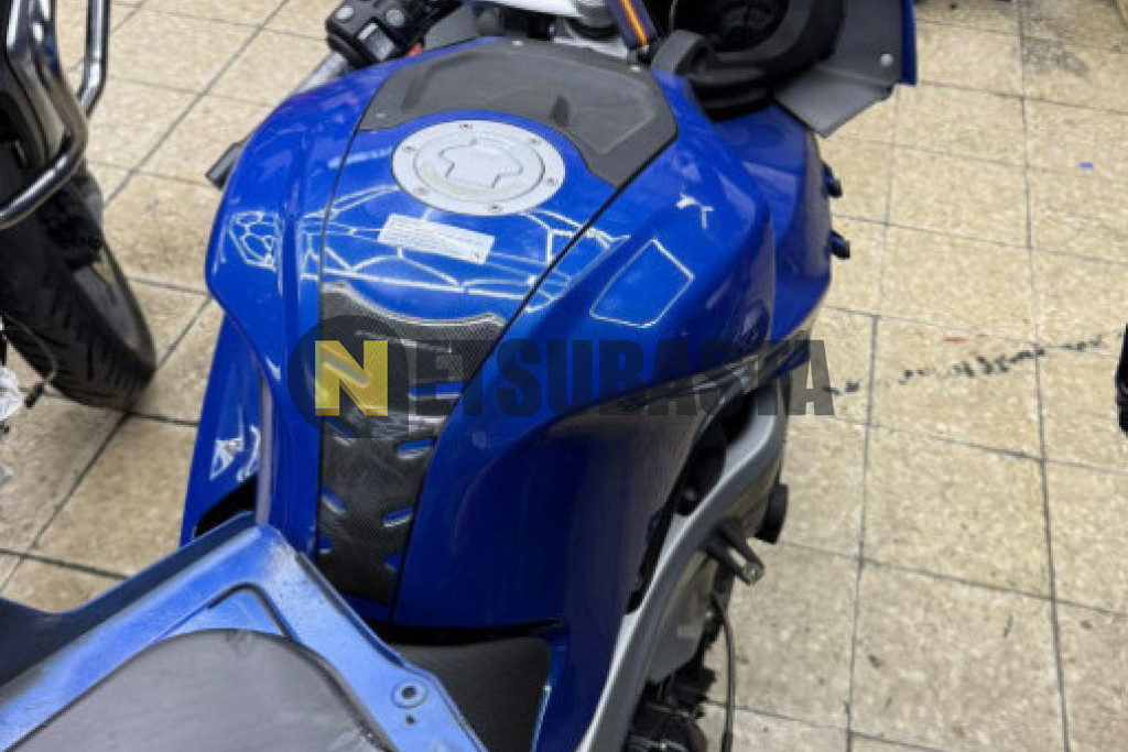 BMW K1200S 2005