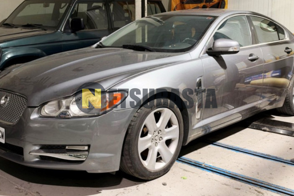 Jaguar XF 2.7D V6 2008