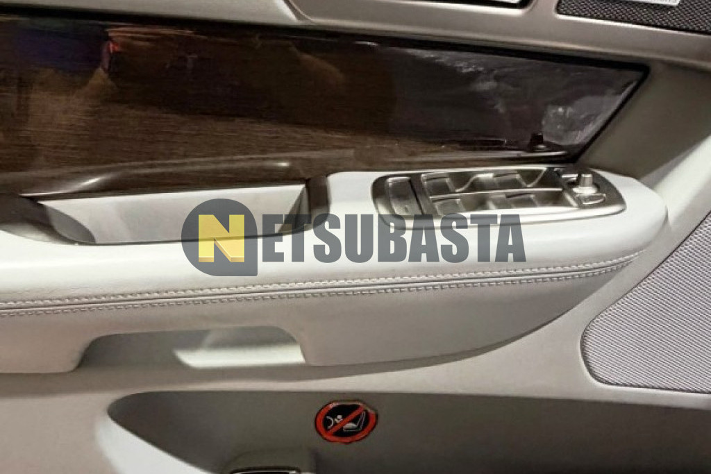 Jaguar XF 2.7D V6 2008