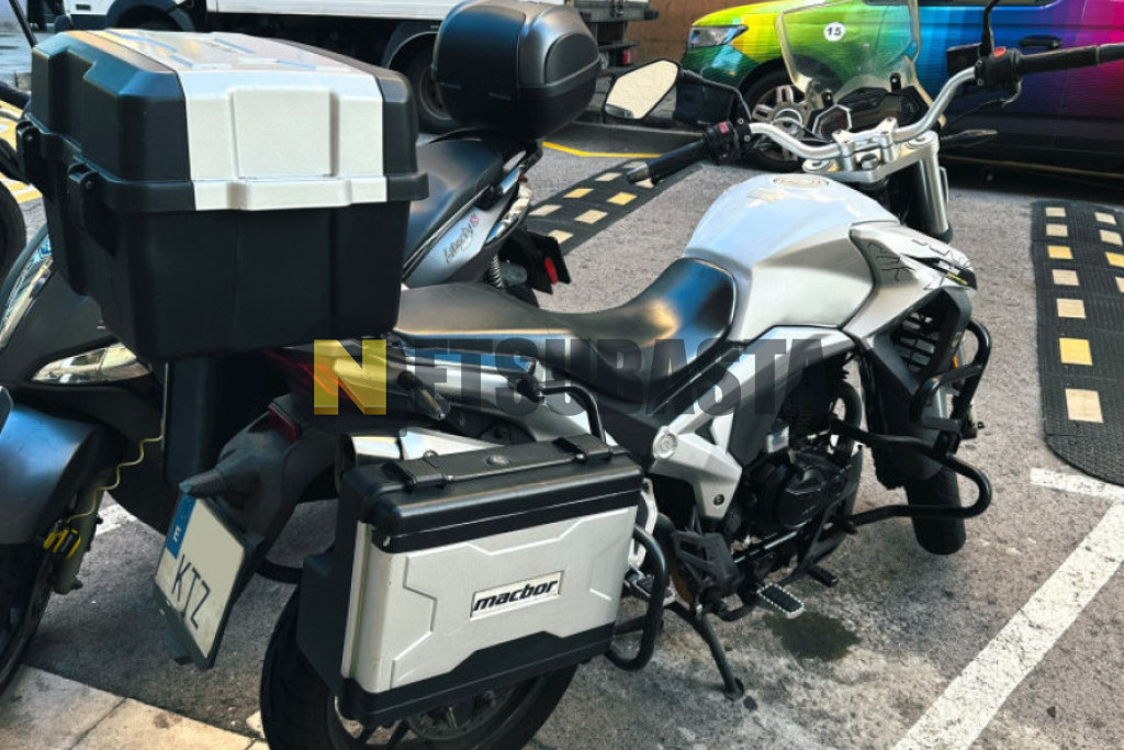 Macbor Montana XR1 125 2019