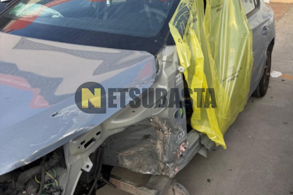 Opel Corsa 1.2 Turbo 2024